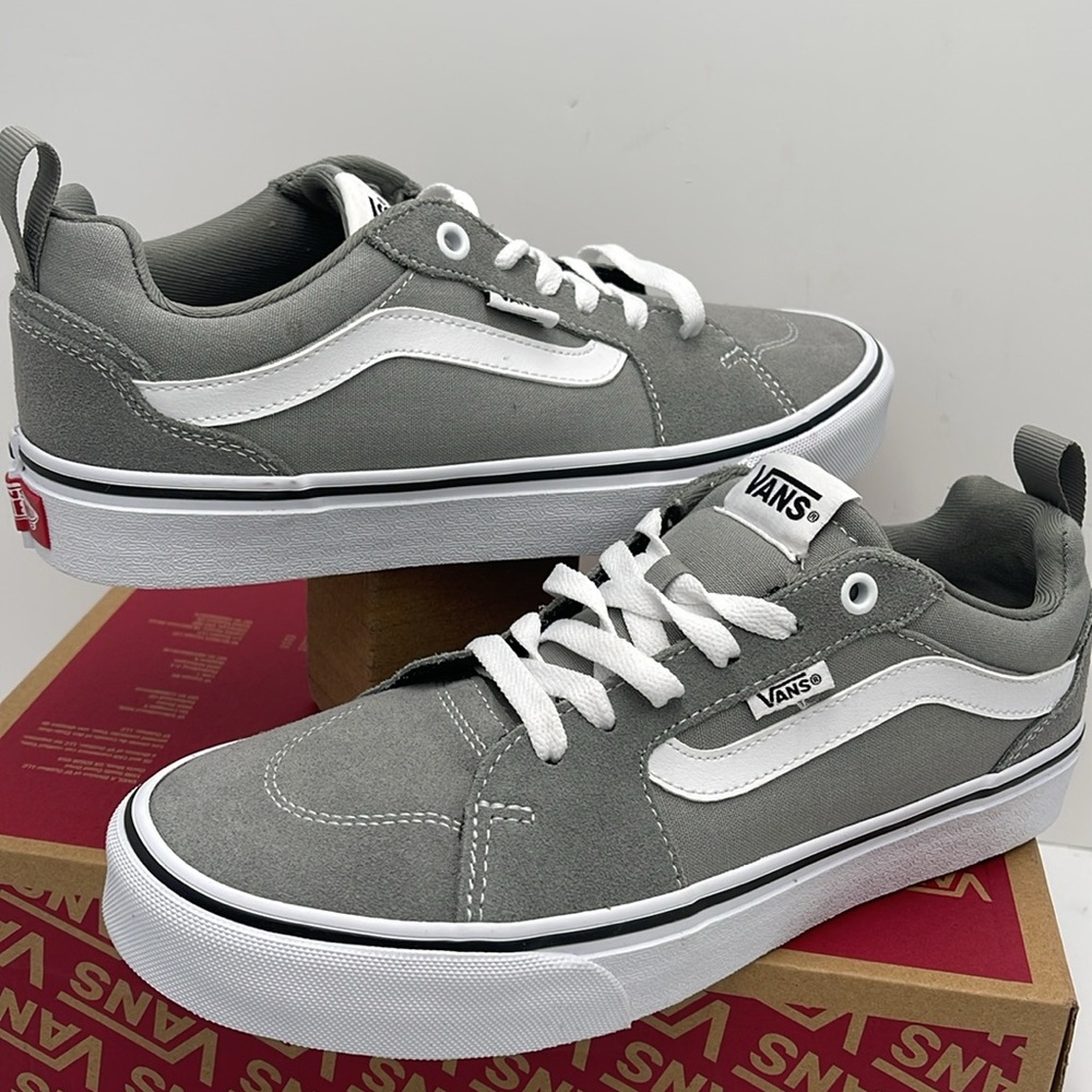 Vans WMNS Filmore Suede/Canvas Moon Mist
VN0A5EDUC0O Sneakers - Picture 10 of 16